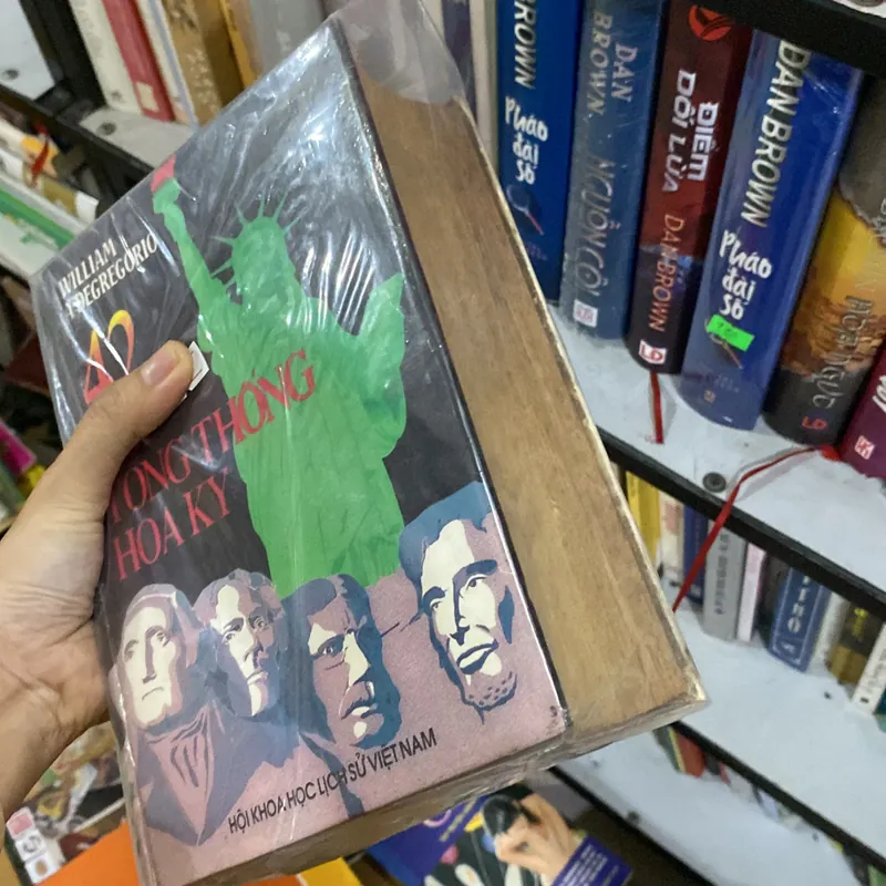 42 đời tổng thống Hoa Kỳ bìa cứng  569913