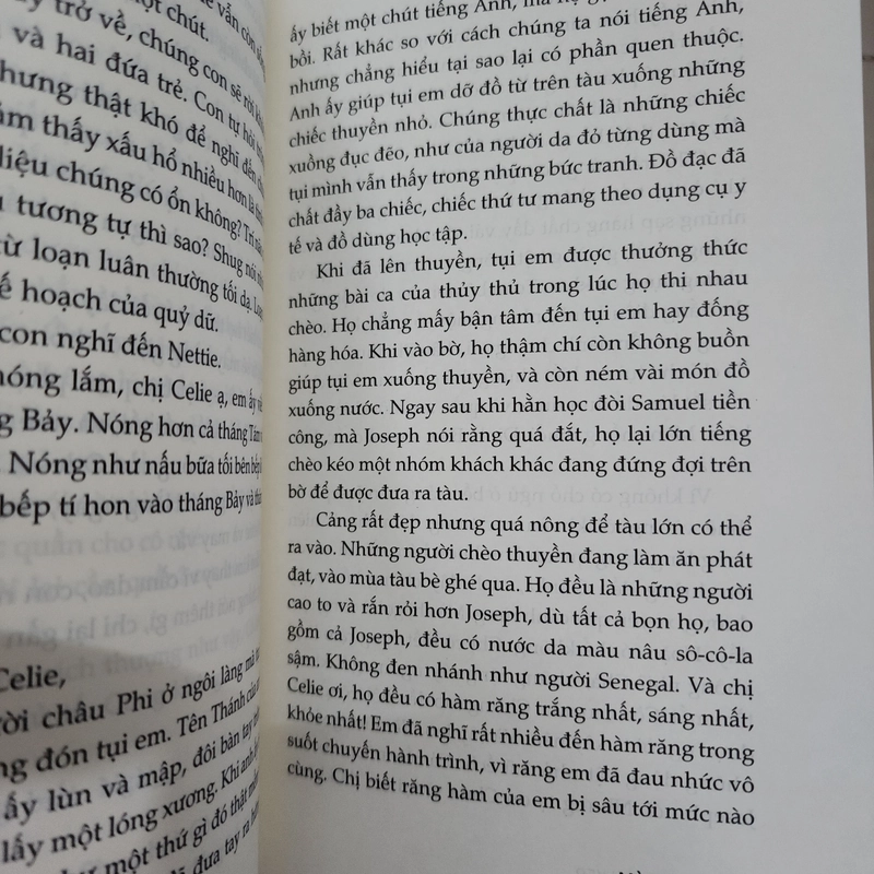 Sách Màu tím The color purple của Alice Walker mới 99% 499683