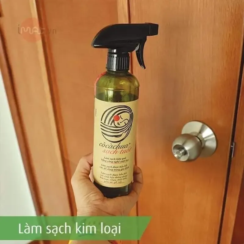 chai tẩy đa năng sinh học Cô Cà Chua Sạch Tuốt 607783