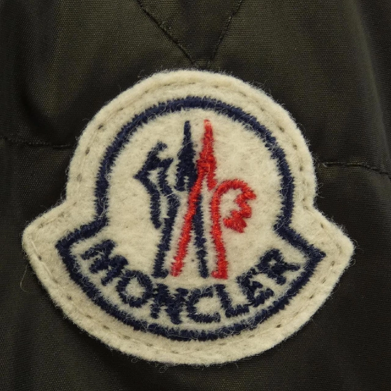 Áo khoác lông vũ MONCLER SERRE 628190