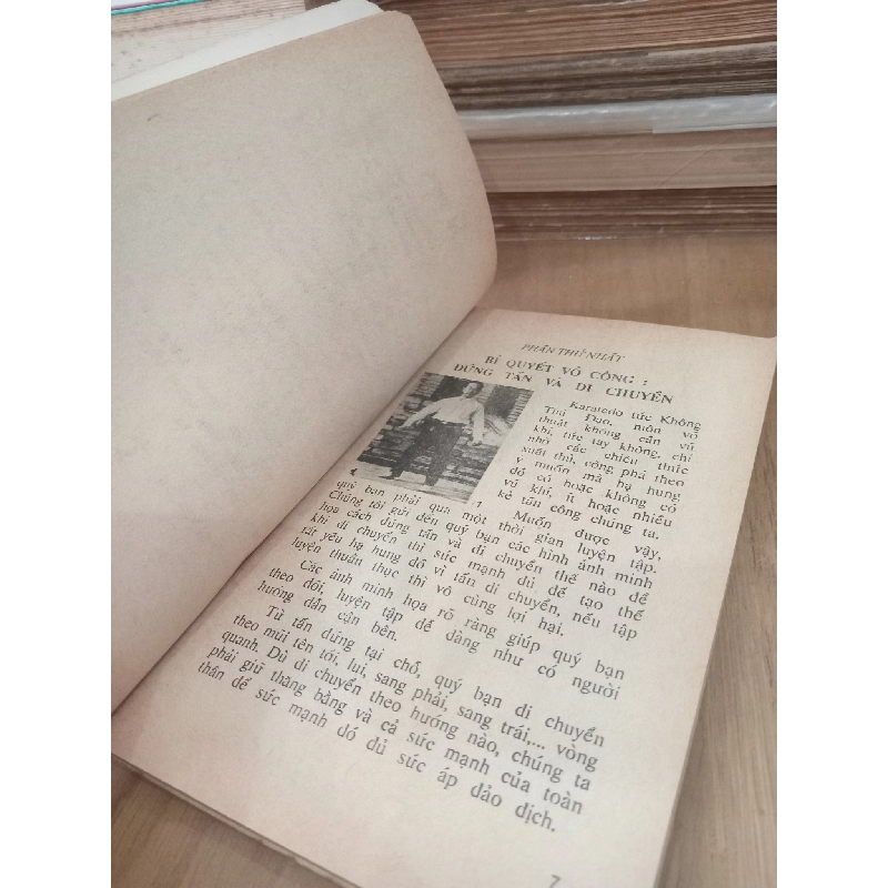 Những tuyệt chiêu của võ thuật phản thế Karatedo - Phan Kim Huê, M. Nakayama 1004325