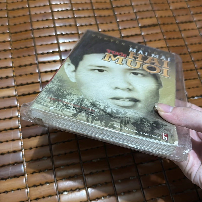 Mãi mãi tuổi hai mươi - Nguyễn Văn Thạc 527037