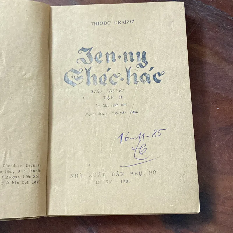 JENNY GHECHAC (xb 1985) 1035620