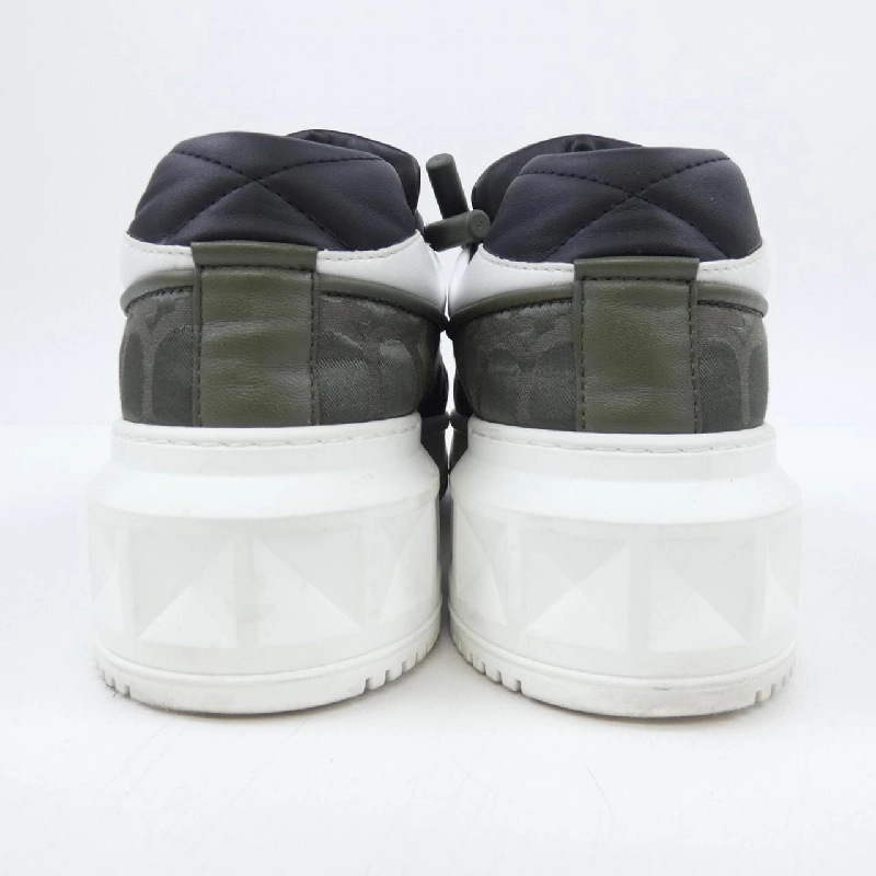 Giày thể thao VALENTINO S5G37Y2 - Hàng hiệu Authentic 903584