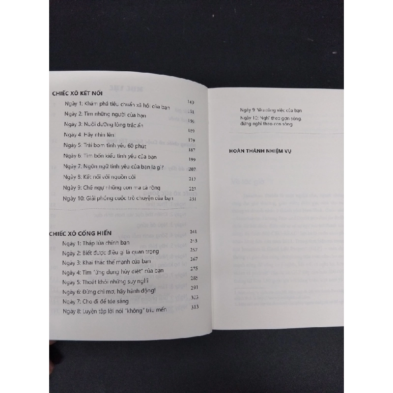 Làm thế nào để sống một đời tốt đẹp mới 90% bẩn nhẹ 2021 HCM1008 Jonathan Fields KỸ NĂNG 202227