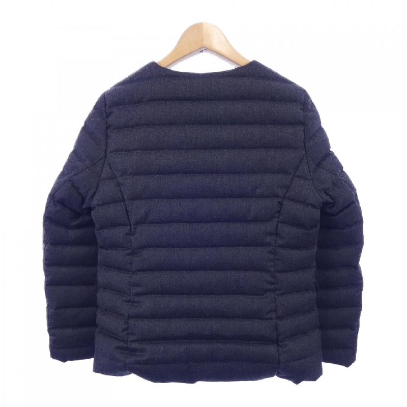 【Mã giảm giá】Áo khoác lông vũ TATRAS 641450