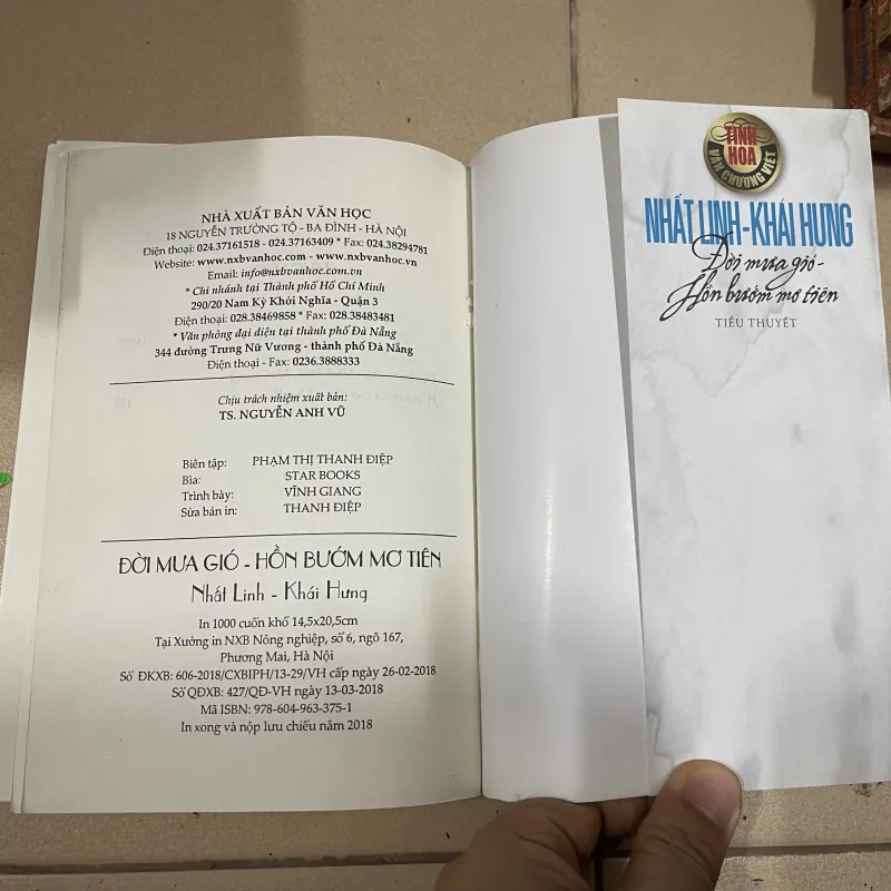 Đời mưa gió - Hồn mơ bướm tiên - Nhất Linh - Khái Hưng (c43) 971435