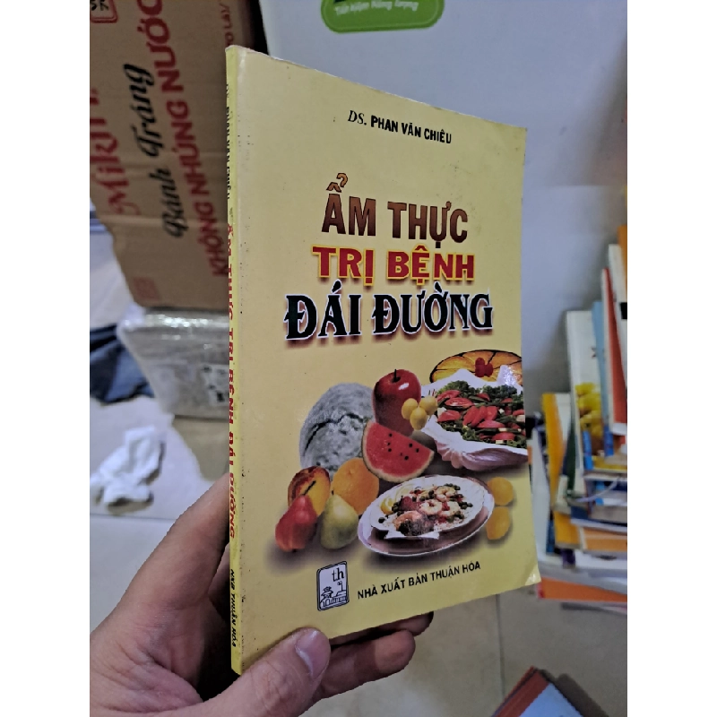 Ẩm thực trị bệnh đái đường DS. Phan Văn Chiêu mới 80% ố 2002 HCM.TN2308 SỨC KHỎE - THỂ THAO 541439