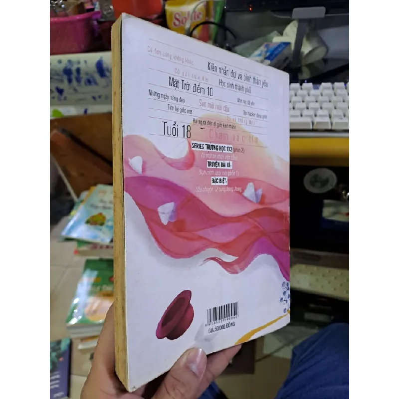 Màu của hạnh phúc VĂN HỌC HCM1008 577317