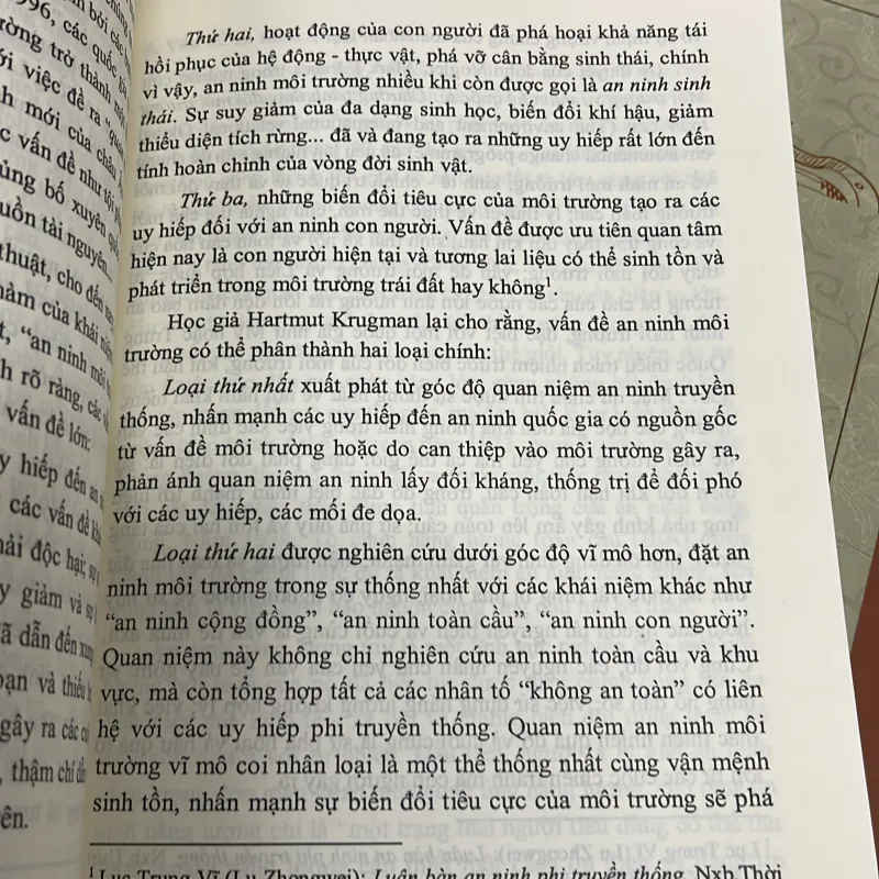 An ninh phi Truyền Thống 996522