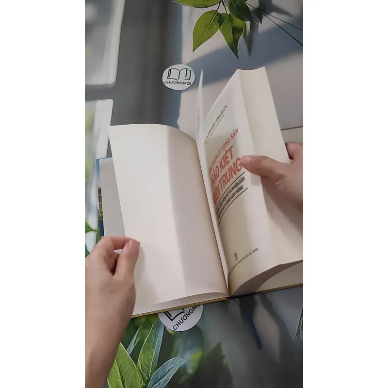 [MIỄN PHÍ BỌC SÁCH] Những chiến sĩ cộng sản hào kiệt, kiên trung 990219