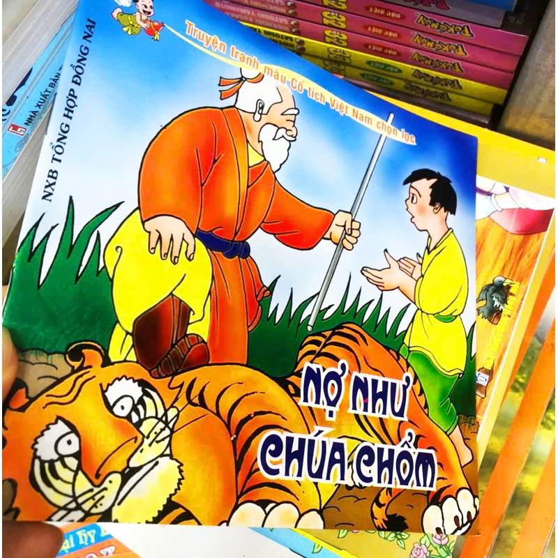 Truyện tranh - Nợ như chúa chổm - hàng tặng khi mua hàng 532391