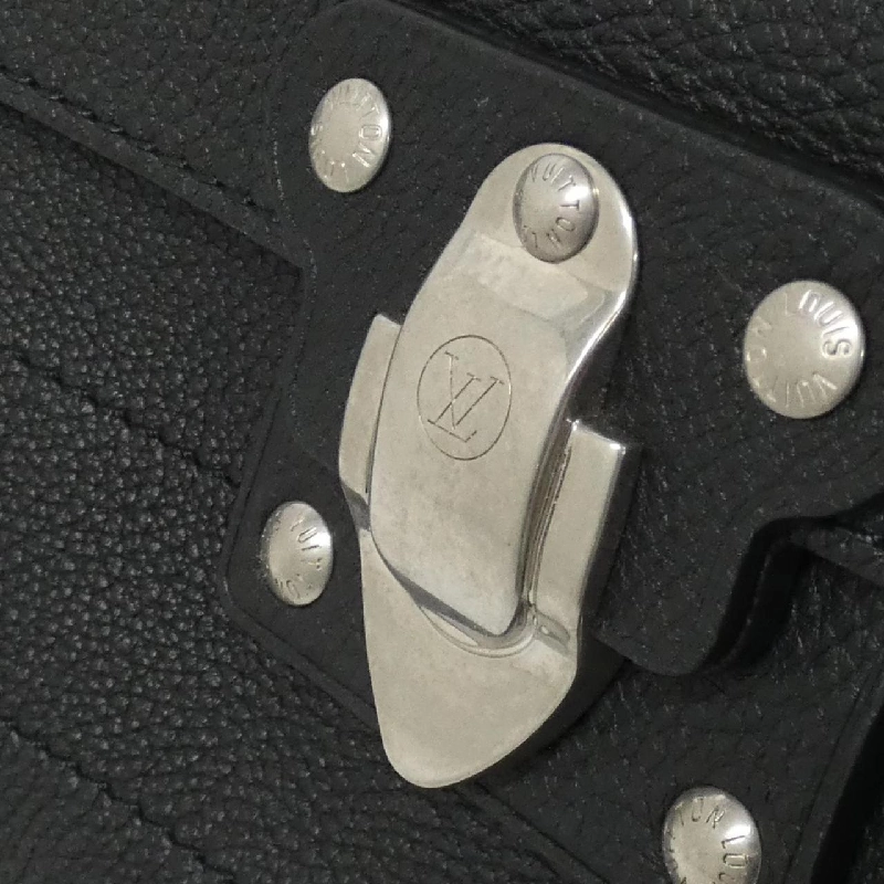 Louis Vuitton LV Colorado Da Bê Truyền Thống EW M11615 Túi Đeo Vai - Hàng hiệu Chính Hãng 764207