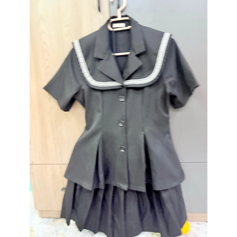 Set vest kèm chân váy đen  519483