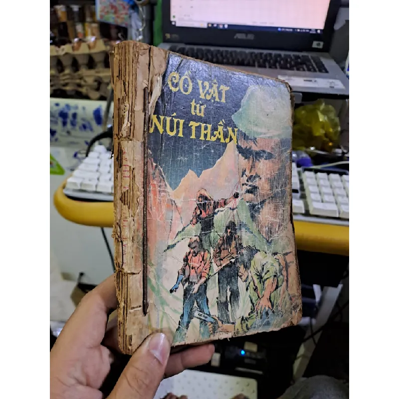 Cổ vật từ núi thần mới 70% rách bìa 1989 Văn học nước ngoài HCM1709 559922