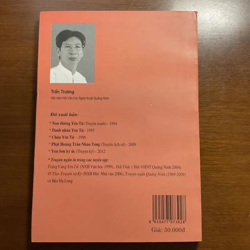 [XÃ HỘI] Chuyện tình thời mở cửa - Trần Trương 752519