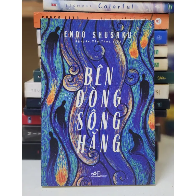 Tiểu thuyết BÊN DÒNG SÔNG HẰNG - Endo Shukaku (325 trang) 745601
