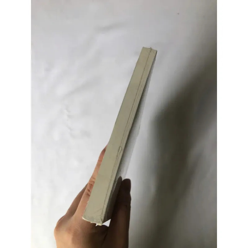 Thế Giới Trong Quả Trứng - Mutsumi Ishii 735174