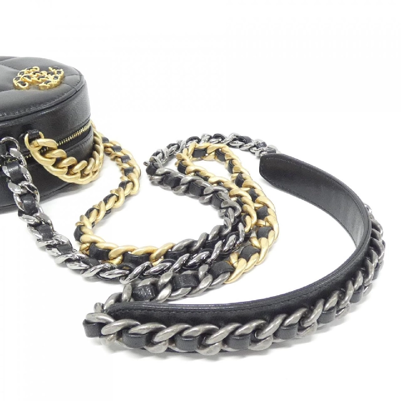 Chanel Túi đeo vai Chanel 19 AP0945 612707