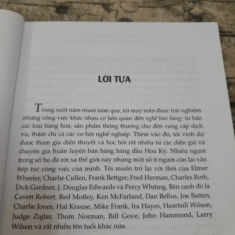 Nghệ thuật bán hàng bậc cao. In khổ lớn 24x16. Tb lần 12. Tg Zig Ziglar 588866