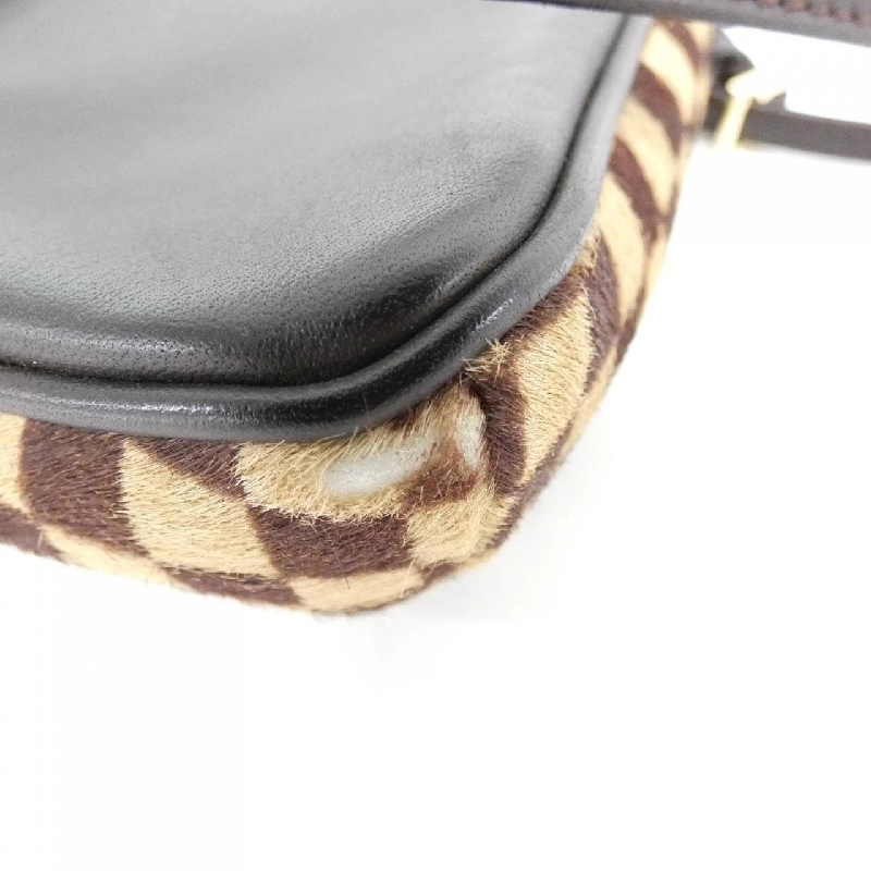 Túi xách vai Louis Vuitton Damier Sauvage Gazelle M92130 612474