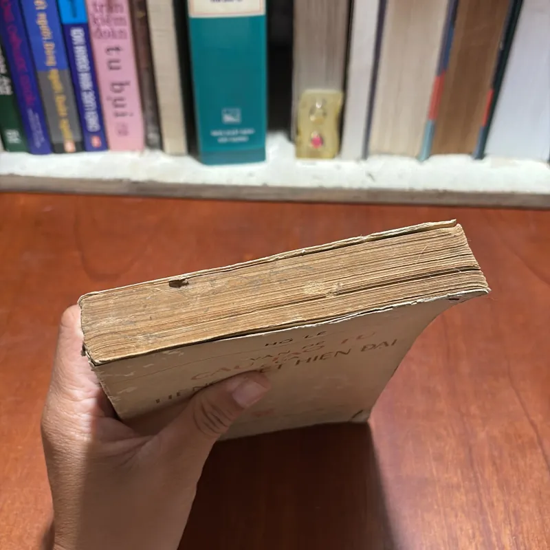 II Sách Xưa: Vấn Đề Cấu Tạo Từ Của Tiếng Việt Hiện Đại - Hồ Lê - 1976 926895