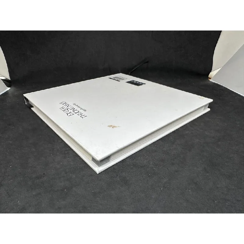 Đi Qua Thương Nhớ (Bìa Cứng + Cd), Nguyễn Phong Việt, Mới 90% SBM270325 425681