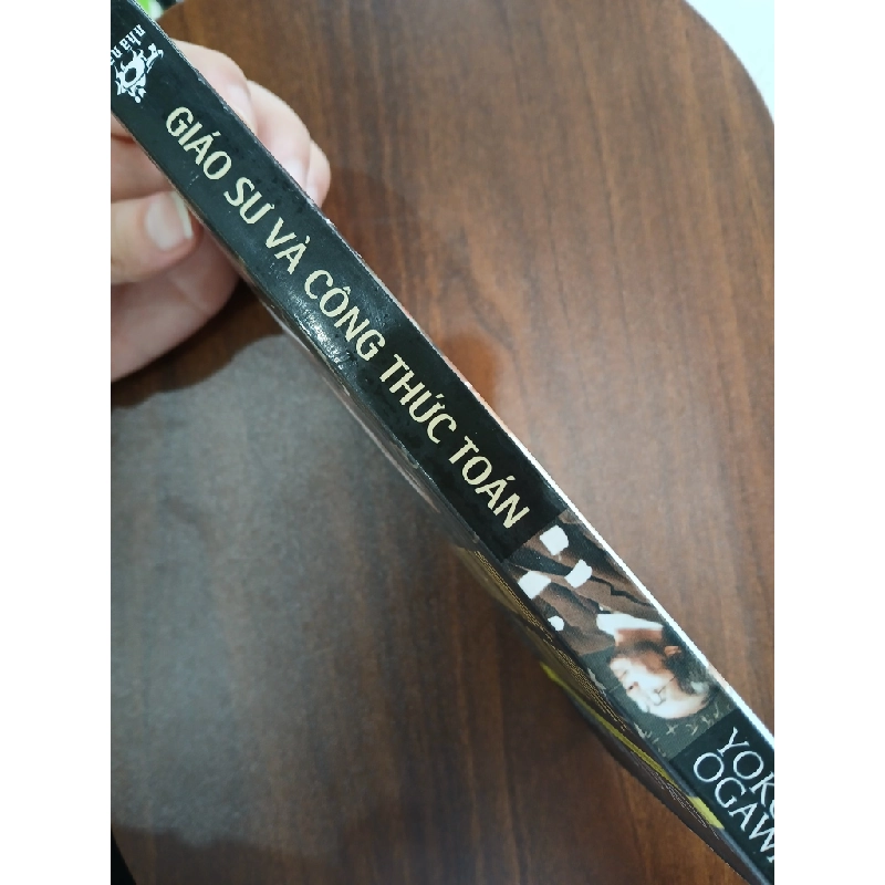 Giáo sư và công thức toán (The Housekeeper and the Professor)<br>Yoko Ogawa 539480