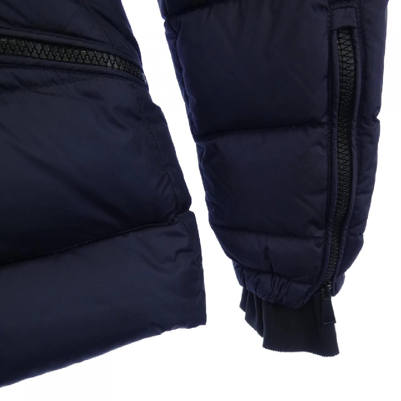Áo khoác lông vũ MONCLER BETULA 632409