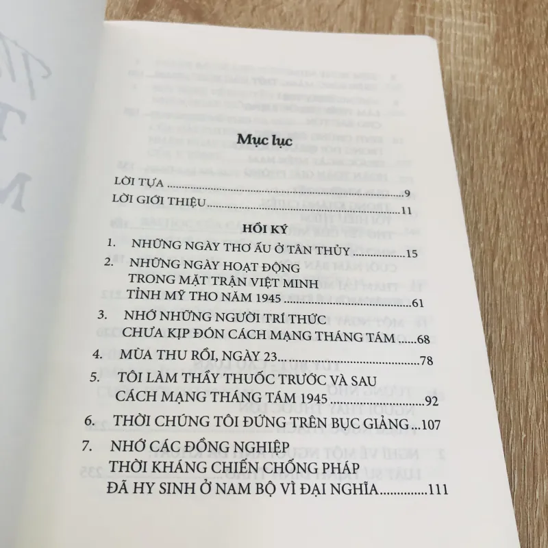 THỜI GIAN TRONG MẮT TÔI 1006330