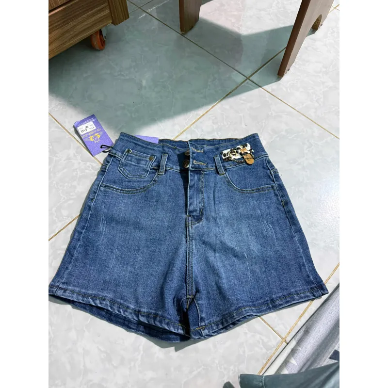 Quần jean nữ còn tag  748625