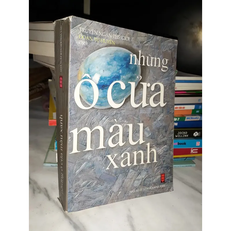 Những Ô Cửa màu xanh  591237