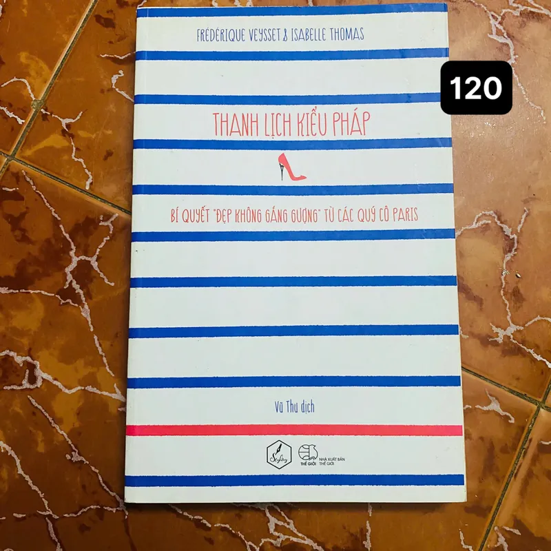 Thanh Lịch Kiểu Pháp - Bí Quyết "Đẹp Không Gắng Gượng" Từ Các Quý Cô Paris #HATRA 707126