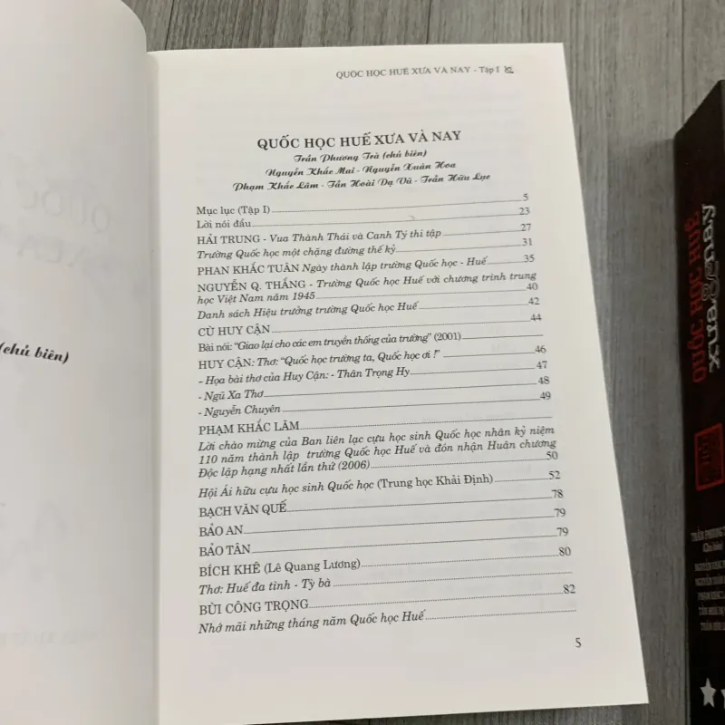 Quốc học huế xưa và nay. Full bộ 2 cuốn. 6b1 755766