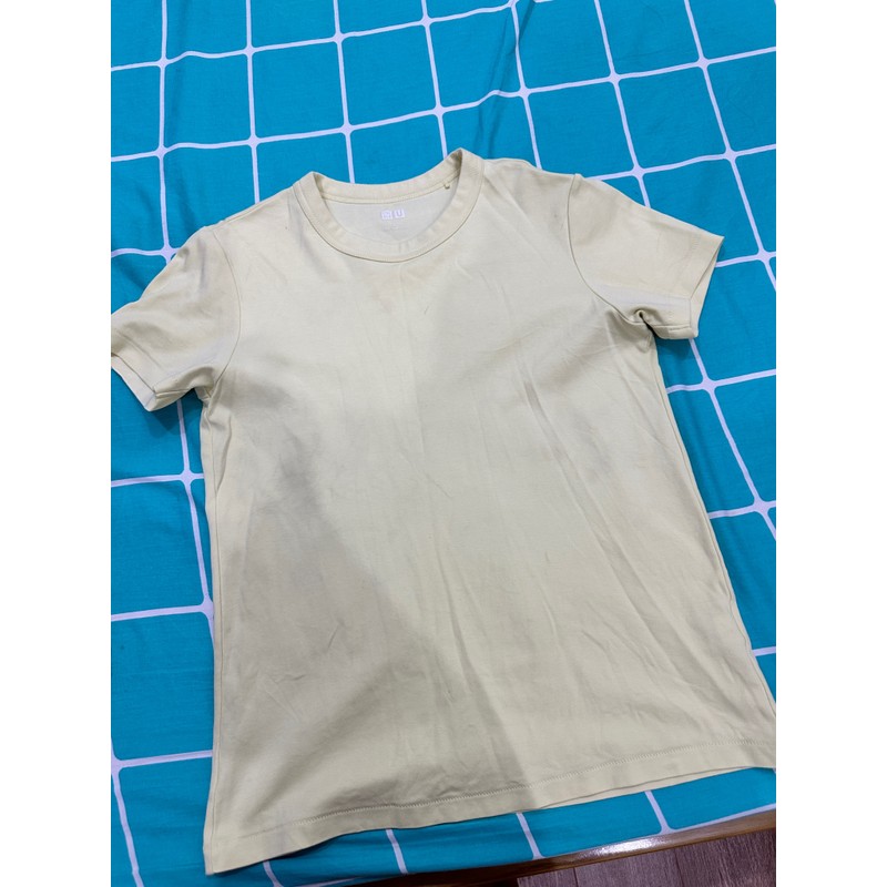 Áo thun nữ Uniqlo basic 142870