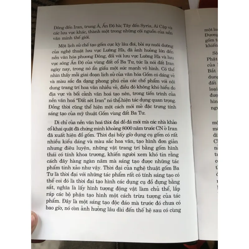 Từ điển nghệ thuật gốm sứ thế giới 1021482