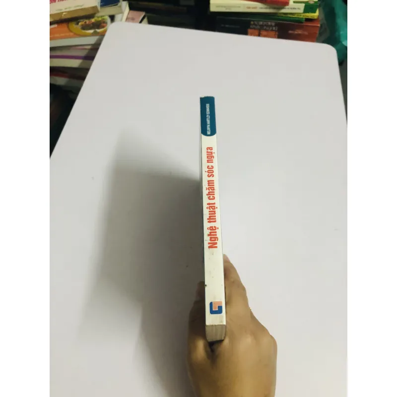 NGHỆ THUẬT CHĂM SÓC NGỰA  760018