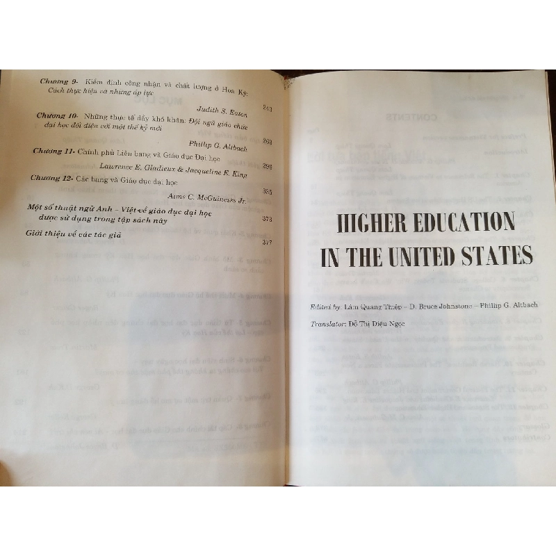 Giáo dục đại học Hoa Kỳ - Lâm Quang Thiệp, Philip G. Altbach, D. Bruce Johnstone 778847