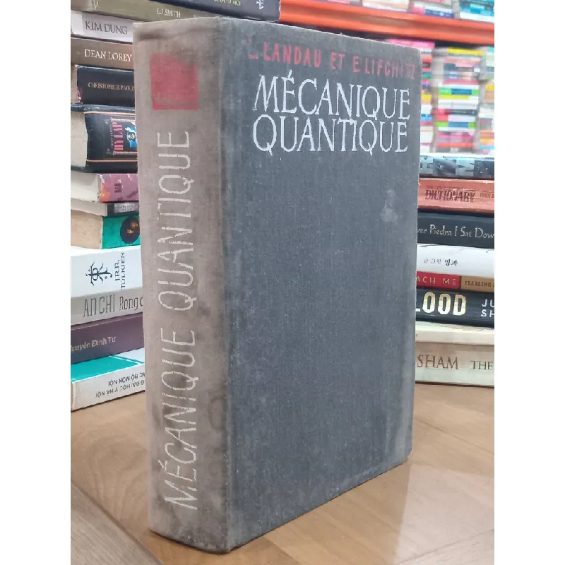 Mécanique Quantique - L. LANDAU ET E. LIFCHITZ 693145
