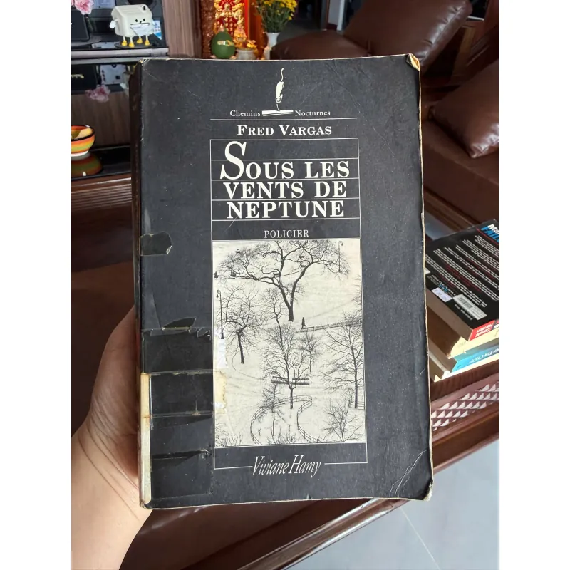 Sous les vents de Neptune – Fred Vargas | Tiểu thuyết trinh thám Pháp (bản gốc)- K2 996697