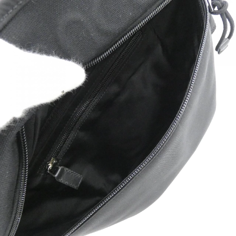 Gucci 804262 FADR7 Túi đeo hông - Hàng hiệu Chính hãng 763925