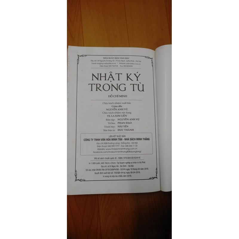 NHẬT KÝ TRONG TÙ  499282