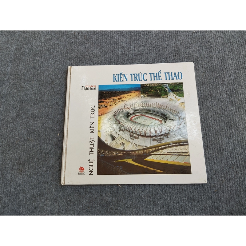 KIẾN TRÚC THỂ THAO 549900