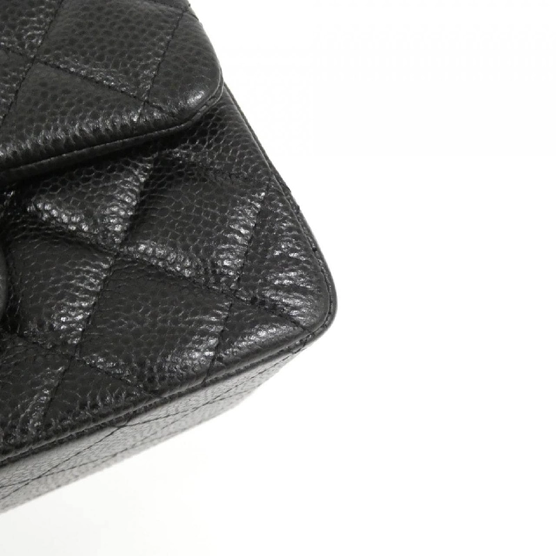 Túi xách chéo Chanel 35200 612168