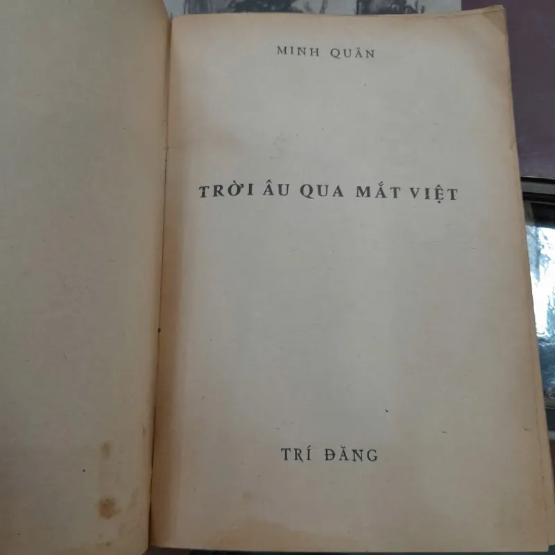TRỜI ÂU QUA MẮT VIỆT - MINH QUÂN 703752