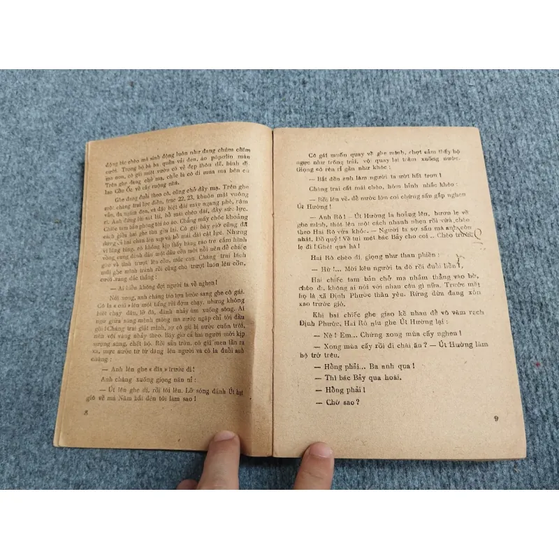 DÒNG SÔNG NƯỚC MẮT - THANH GIANG 689518