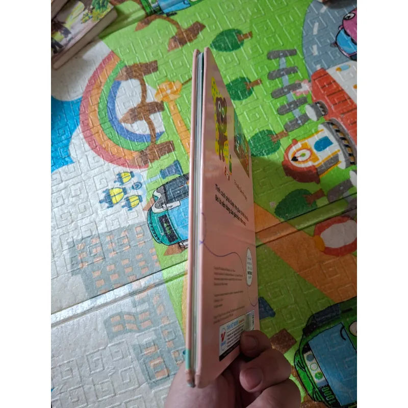 Gấu Con Tinh Nghịch - Ai Đấy Nhỉ? 977737