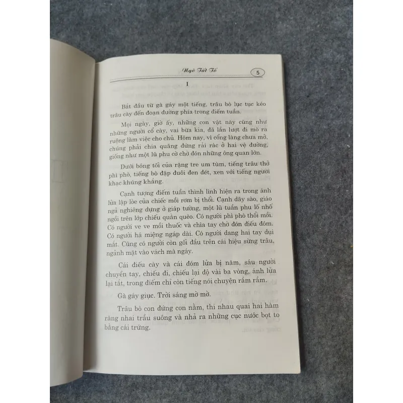 TẮT ĐÈN - NGÔ TẤT TỐ 719960