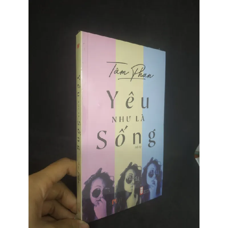 [Sách Cũ SCGR] Yêu như là sống 100%HCM0202 675706