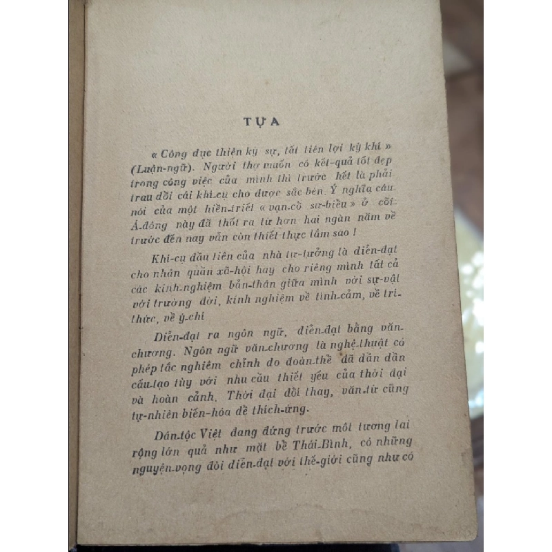 Nghệ Thuật Viết Văn - Phạm Việt Tuyền 140723